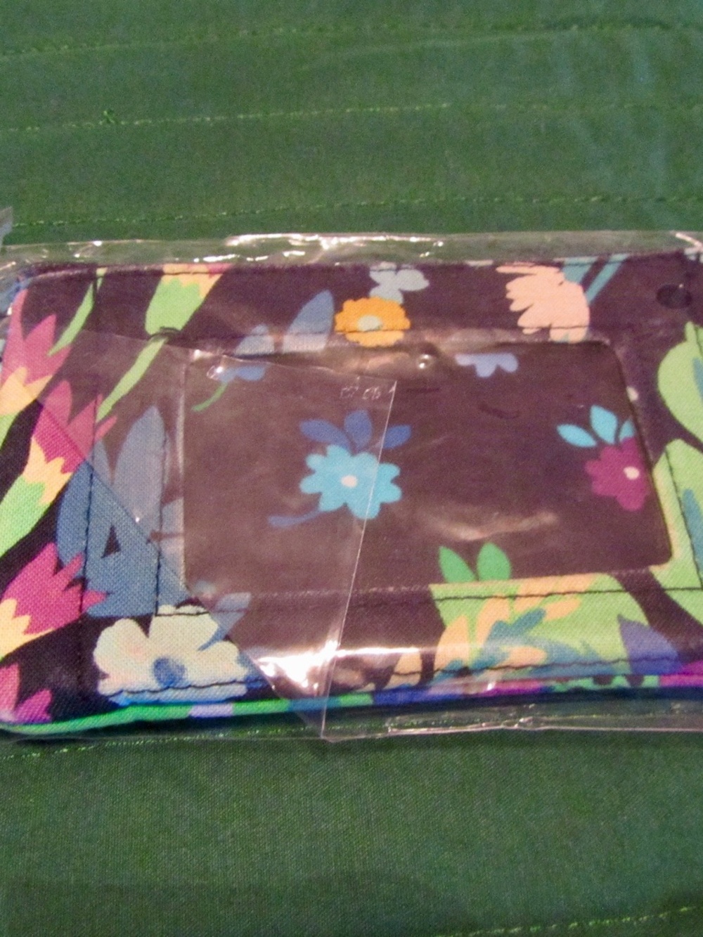 Vera Bradley Zip ID Case New in Packaging